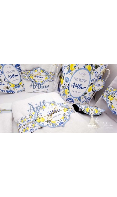 Trusou botez mediteranean inspiratie italia Capri Sorrento cu lamai si faianta alb cu albastru Italian Boy 23